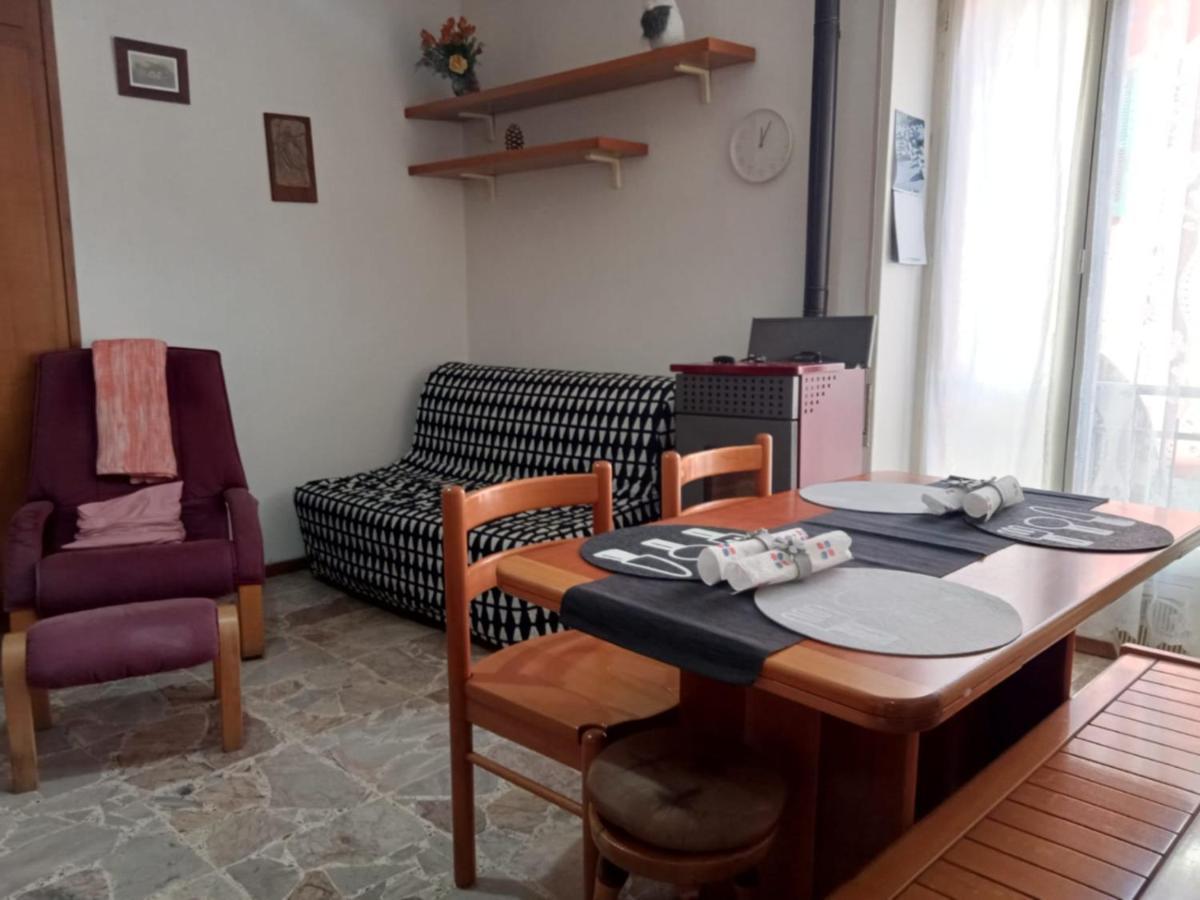 Nonno Meo Apartman Bellano Kültér fotó